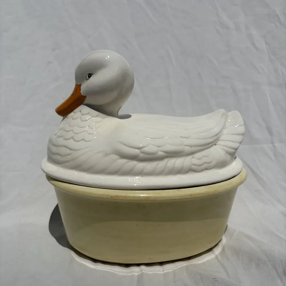 Vintage Ceramic Duck Goose Covered Dish Tureen Casserole Farmhouse Kitchen Decor